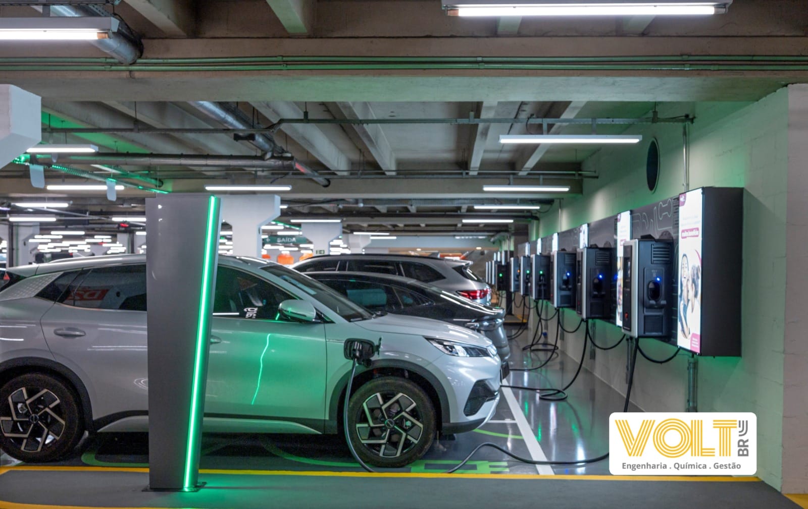 O Guia Definitivo: Seu Condomínio suporta Ar-Condicionado e Carros Elétricos?